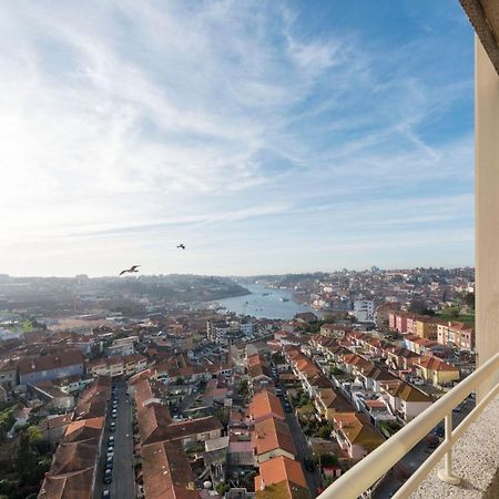 Lovelystay - 1Br Flat With Stunning Views Over Porto Vila Nova de Gaia Exteriör bild