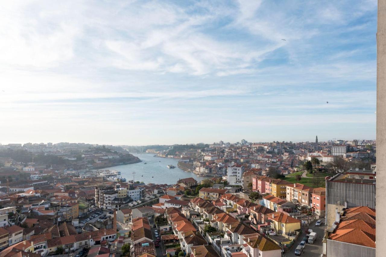 Lovelystay - 1Br Flat With Stunning Views Over Porto Vila Nova de Gaia Exteriör bild